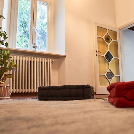 リヴォルノ✦ Garden House In Centro - Free Parking ✦アパートメント エクステリア 写真