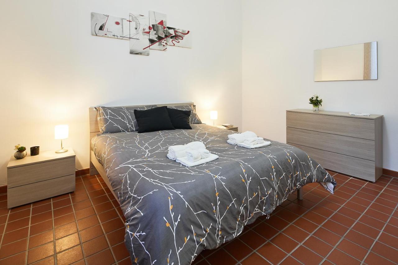 リヴォルノ✦ Garden House In Centro - Free Parking ✦アパートメント エクステリア 写真